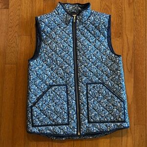 Crewcuts puffy vest floral sz XL kids or XS Juniors